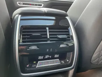BMW X7 xDrive 40d M Sportpaket Pro Pano AHK HUD Luft