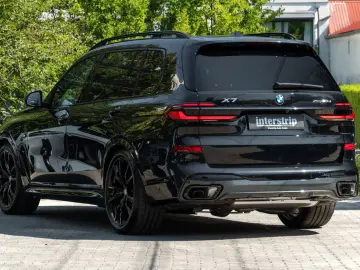 BMW X7 40d M SPORT.LUFTF.SOFTC.PANO.DR.ASS.AHK.5 100