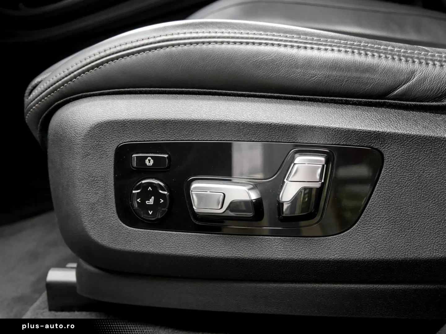 BMW X7 xDrive40d M Sport HUD PANO ACC AHK RFK NAVI