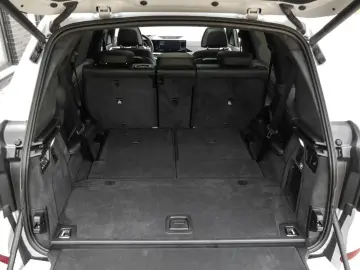 BMW X7 xDrive40d M Sport HUD PANO ACC AHK RFK NAVI