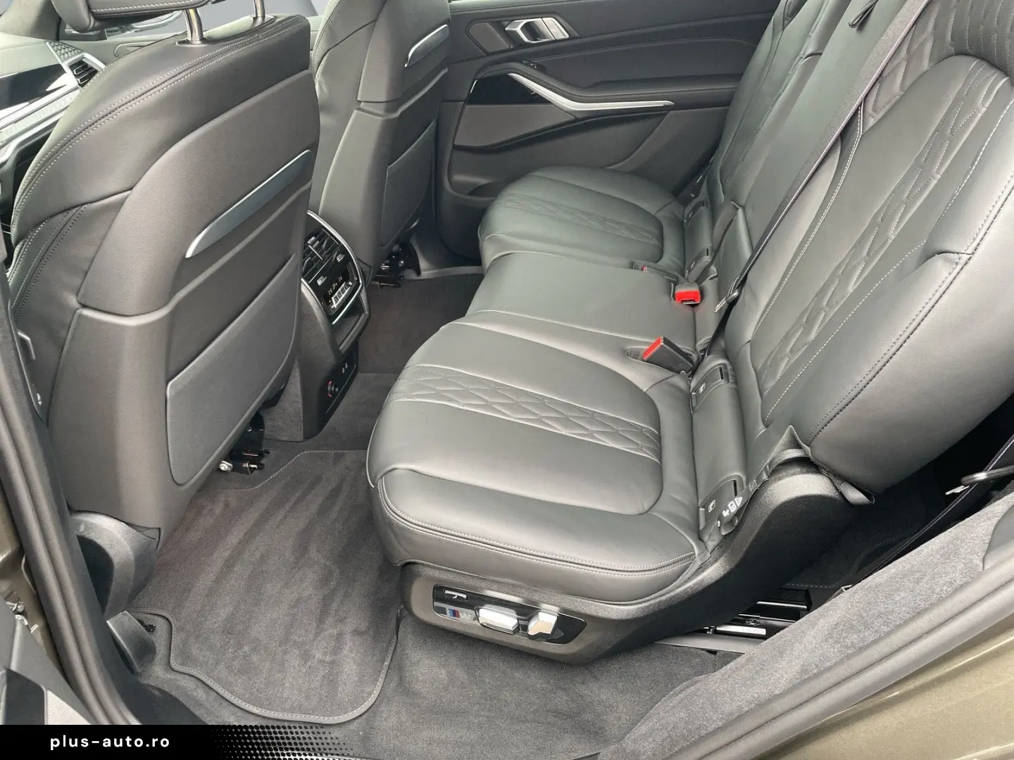 BMW X7 xDrive 40d M Sport Pro AHK 22 H&K Pano Soft