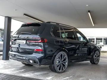 BMW X7 xDrive40d M Sport Pro DA Pro PA Prof Pano Sky
