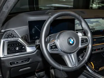 BMW X7 xDrive40d M Sport Pro DA Pro PA Prof Pano Sky