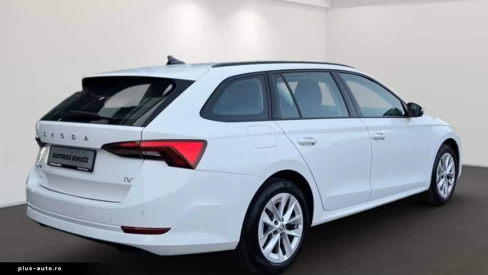 SKODA Octavia Combi 1.4 iV Ambition DSG