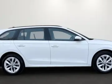 SKODA Octavia Combi 1.4 iV Ambition DSG