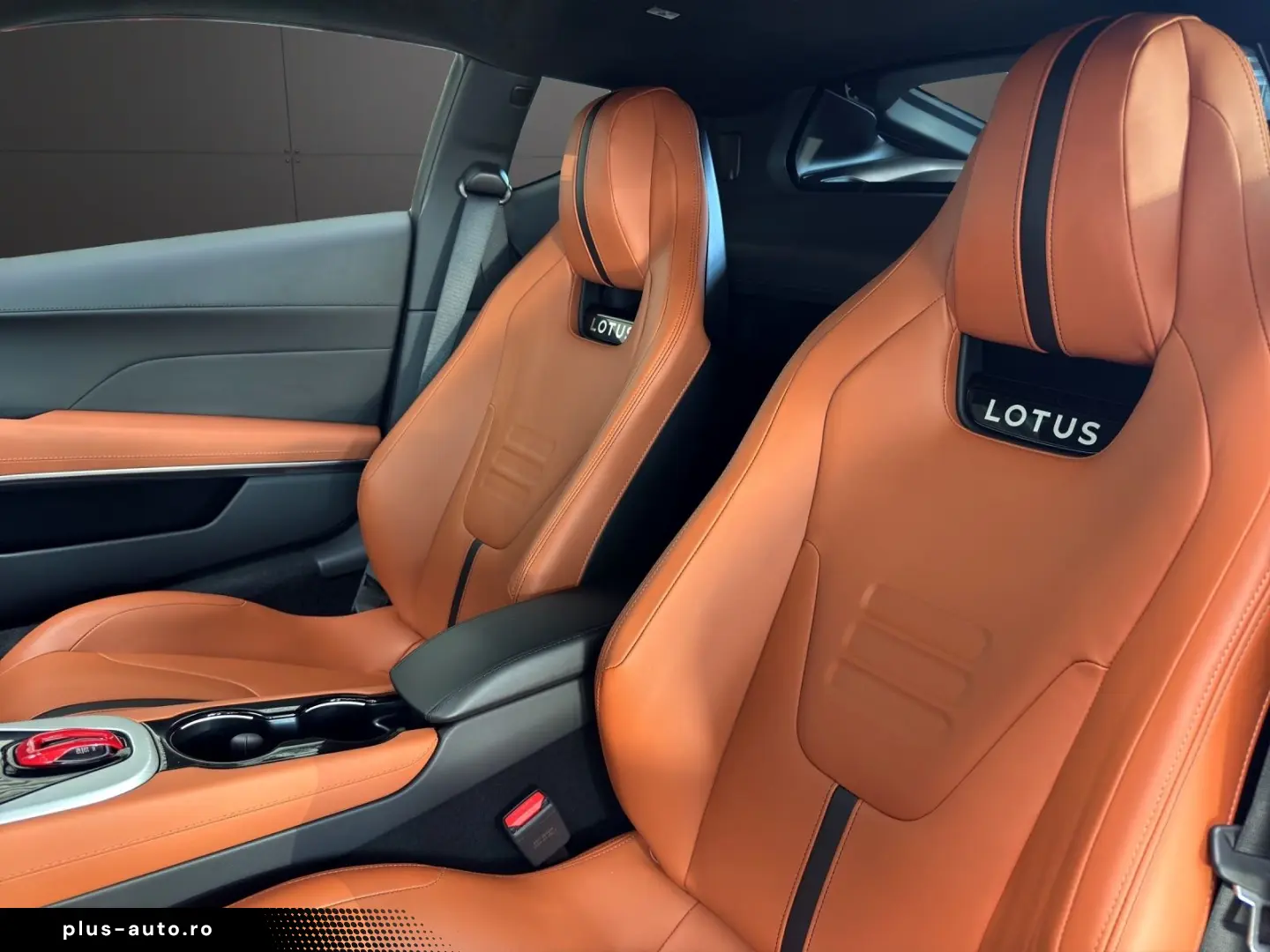LOTUS Emira Turbo SE Dark Verdant