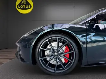 LOTUS Emira Turbo SE Dark Verdant