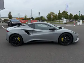 LOTUS Emira Turbo SE
