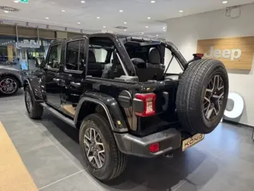 Jeep Wrangler Sahara 2.0l T-GDI 270 PS 4x4