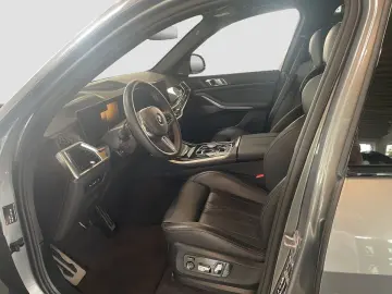 BMW X5 M60i M-Sport Pro SkyLounge Sitzbelüftung