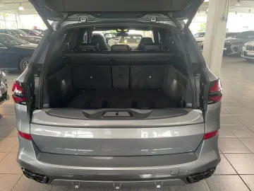 BMW X5 M60i M-Sport Pro SkyLounge Sitzbelüftung