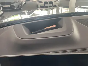 BMW X5 M60i M-Sport Pro SkyLounge Sitzbelüftung