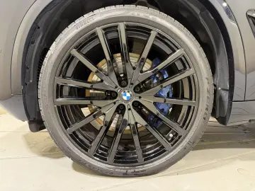 BMW X5 M60i xDrive Standhzg AHK ACC 360  HUD HK Pano