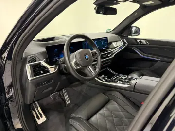 BMW X5 M60i xDrive Standhzg AHK ACC 360  HUD HK Pano