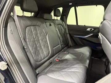 BMW X5 M60i xDrive Standhzg AHK ACC 360  HUD HK Pano