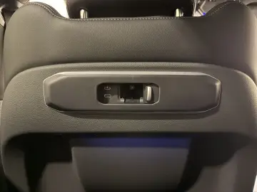 BMW X5 M60i xDrive Standhzg AHK ACC 360  HUD HK Pano