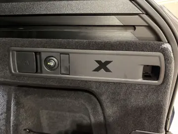 BMW X5 M60i xDrive Standhzg AHK ACC 360  HUD HK Pano