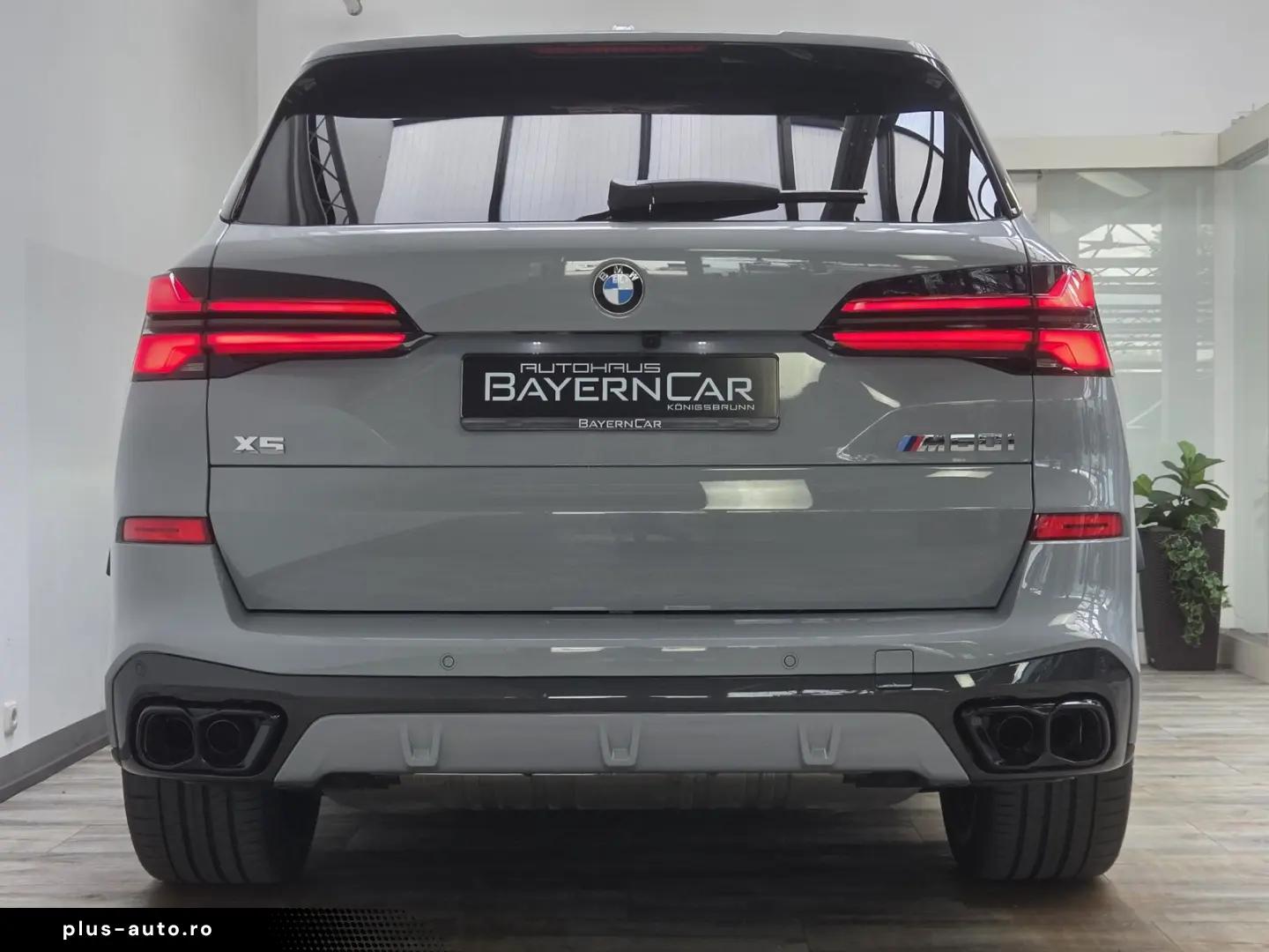 BMW X5 M60 xDrive 22Zoll Luftfeder Pano AHK Sitzlüft