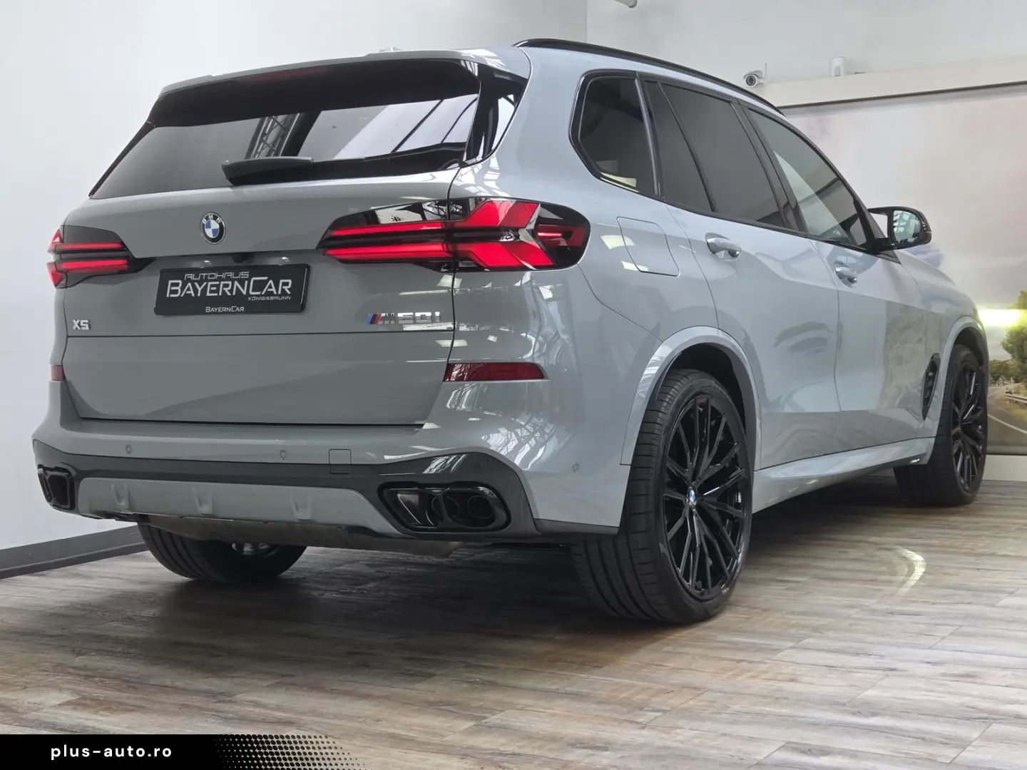 BMW X5 M60 xDrive 22Zoll Luftfeder Pano AHK Sitzlüft
