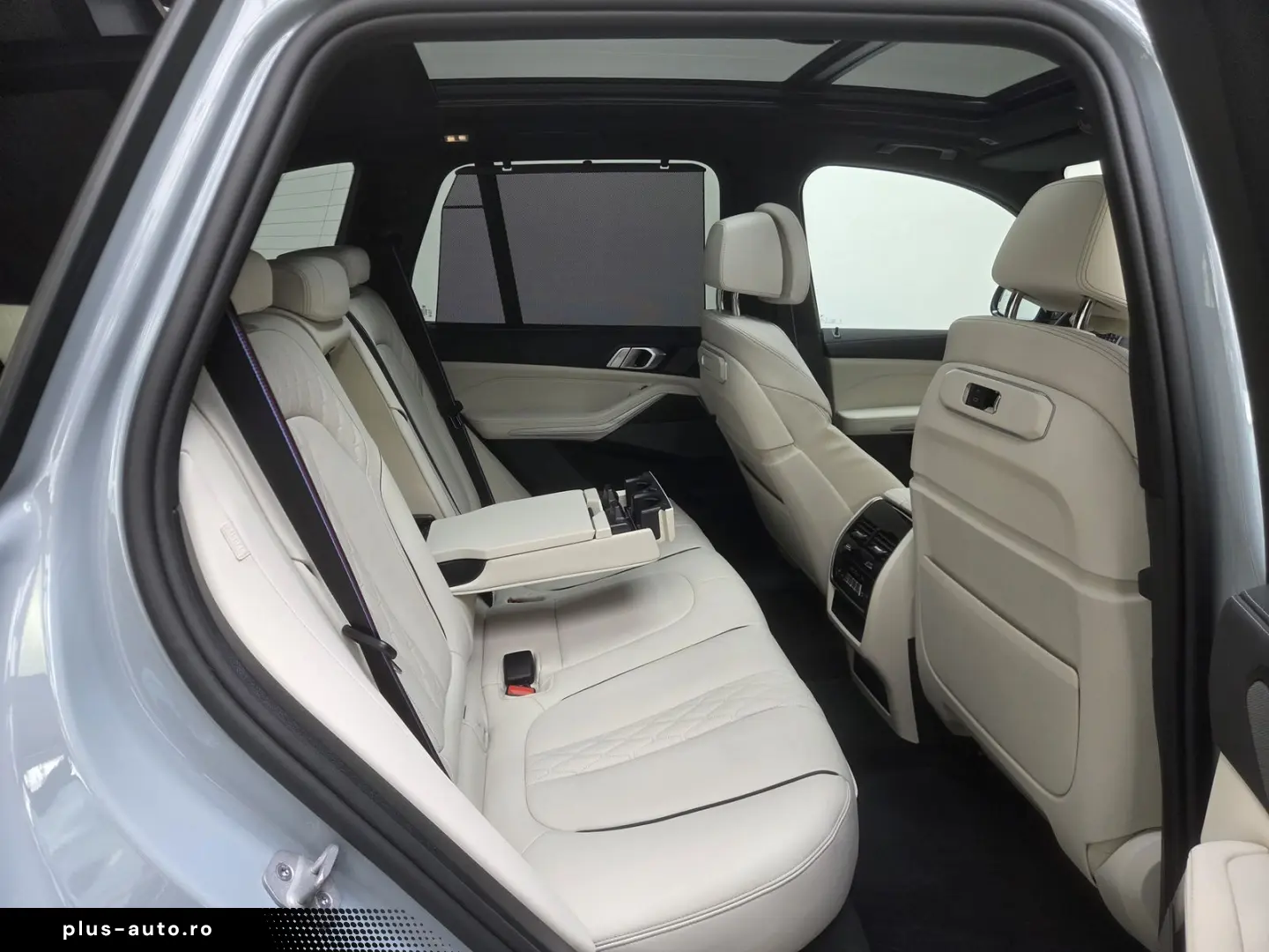 BMW X5 M60 xDrive 22Zoll Luftfeder Pano AHK Sitzlüft
