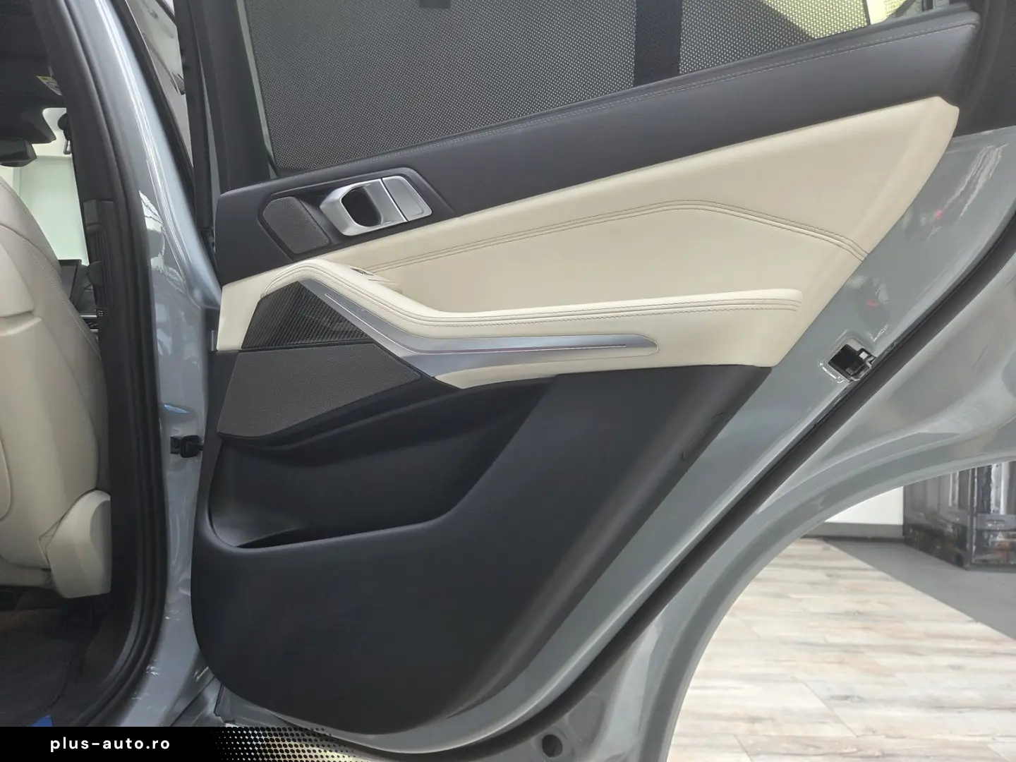BMW X5 M60 xDrive 22Zoll Luftfeder Pano AHK Sitzlüft