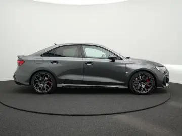 Audi RS 3 Limousine