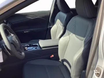 Lexus RX 450 h   E-Four Business Line