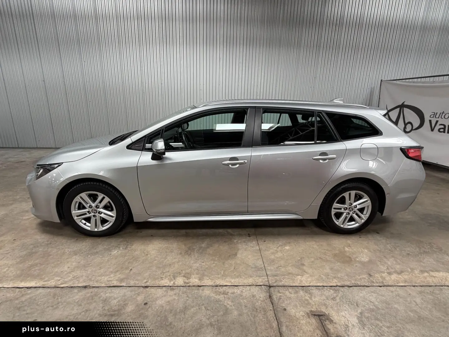TOYOTA Corolla Touring Sports Hybrid