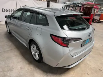 TOYOTA Corolla Touring Sports Hybrid