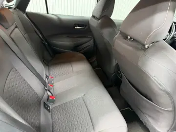 TOYOTA Corolla Touring Sports Hybrid