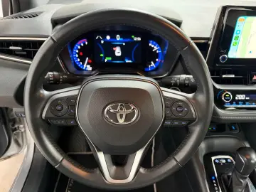 TOYOTA Corolla Touring Sports Hybrid