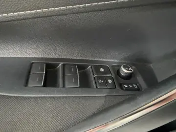 TOYOTA Corolla Touring Sports Hybrid