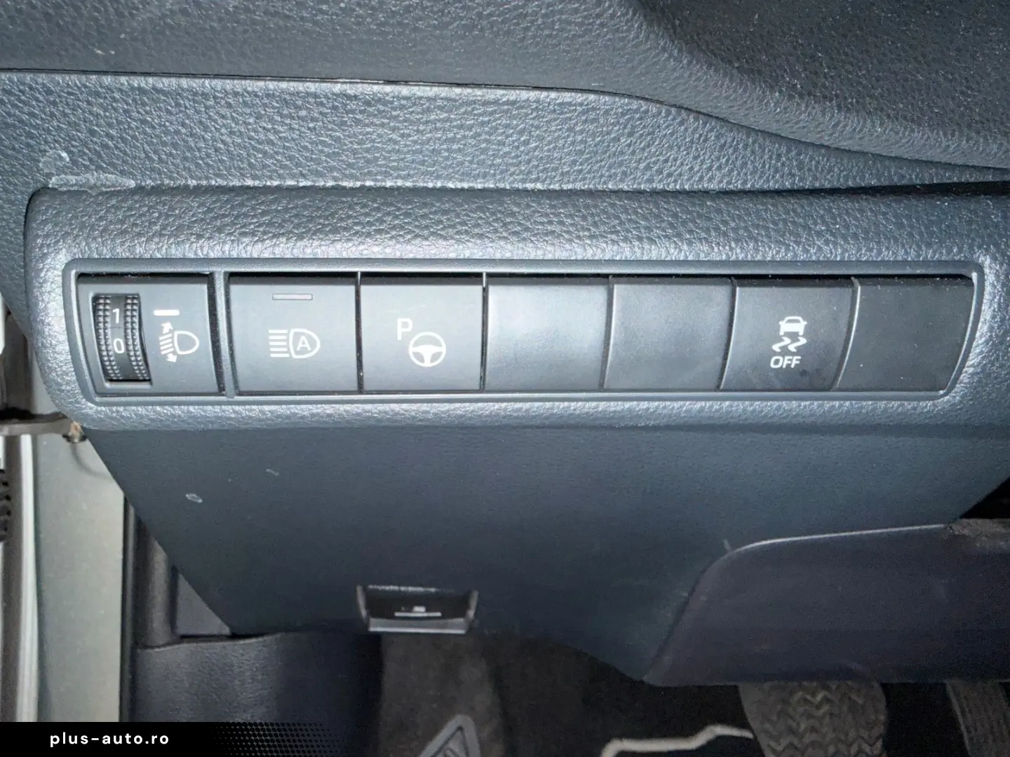 TOYOTA Corolla Touring Sports Hybrid