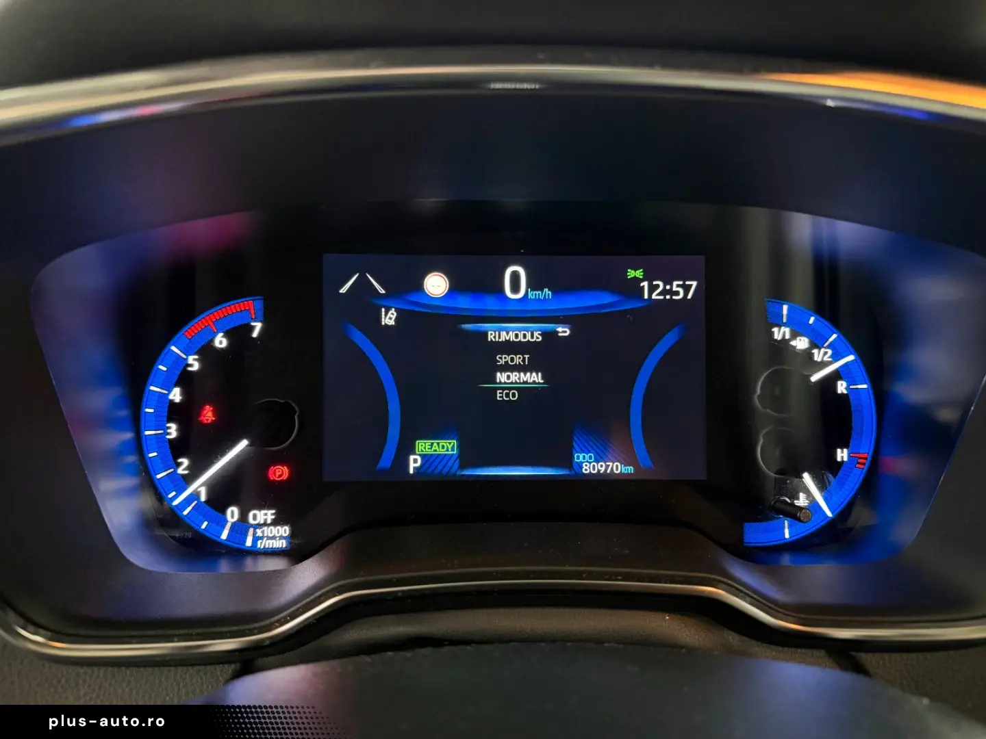 TOYOTA Corolla Touring Sports Hybrid
