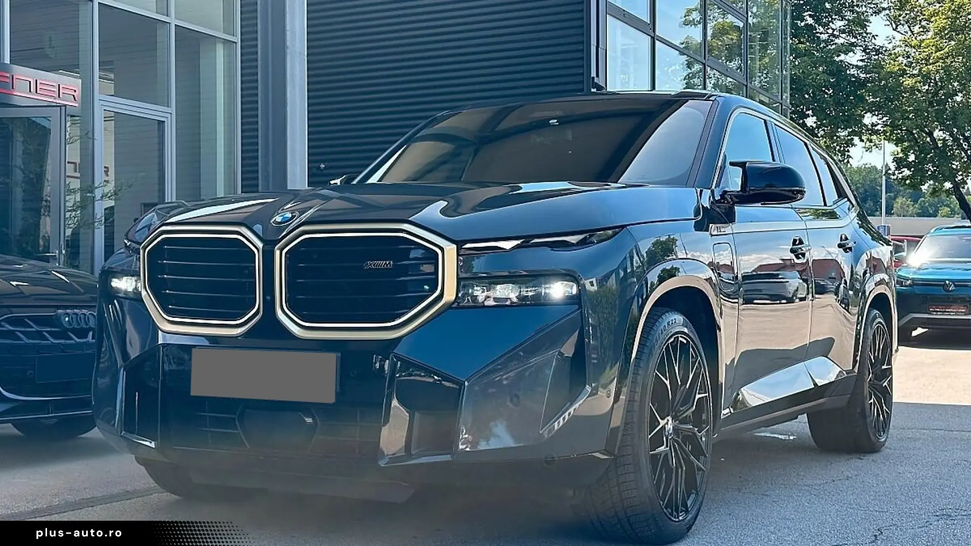 BMW XM 4.4 V8 B&W Iconic   Finanțare Leasing