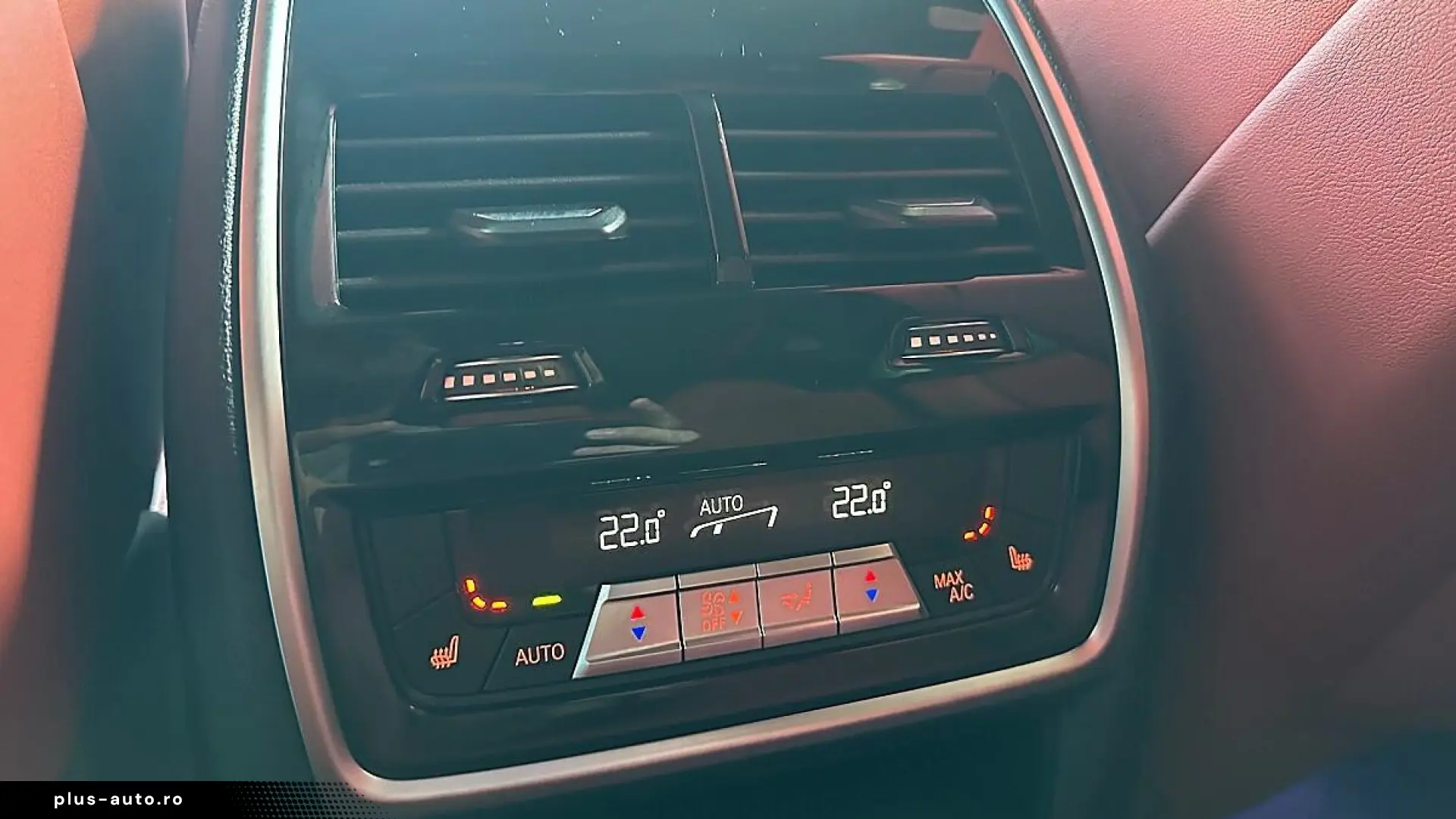 BMW XM 4.4 V8 B&W Iconic   Finanțare Leasing