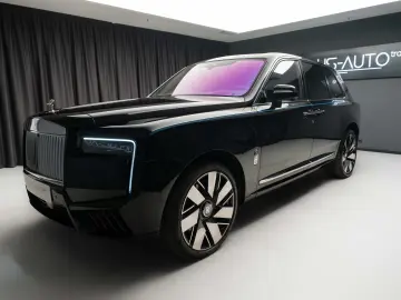 2026 Rolls Royce Cullinan Silver Badge