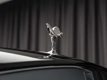 2026 Rolls Royce Cullinan Silver Badge