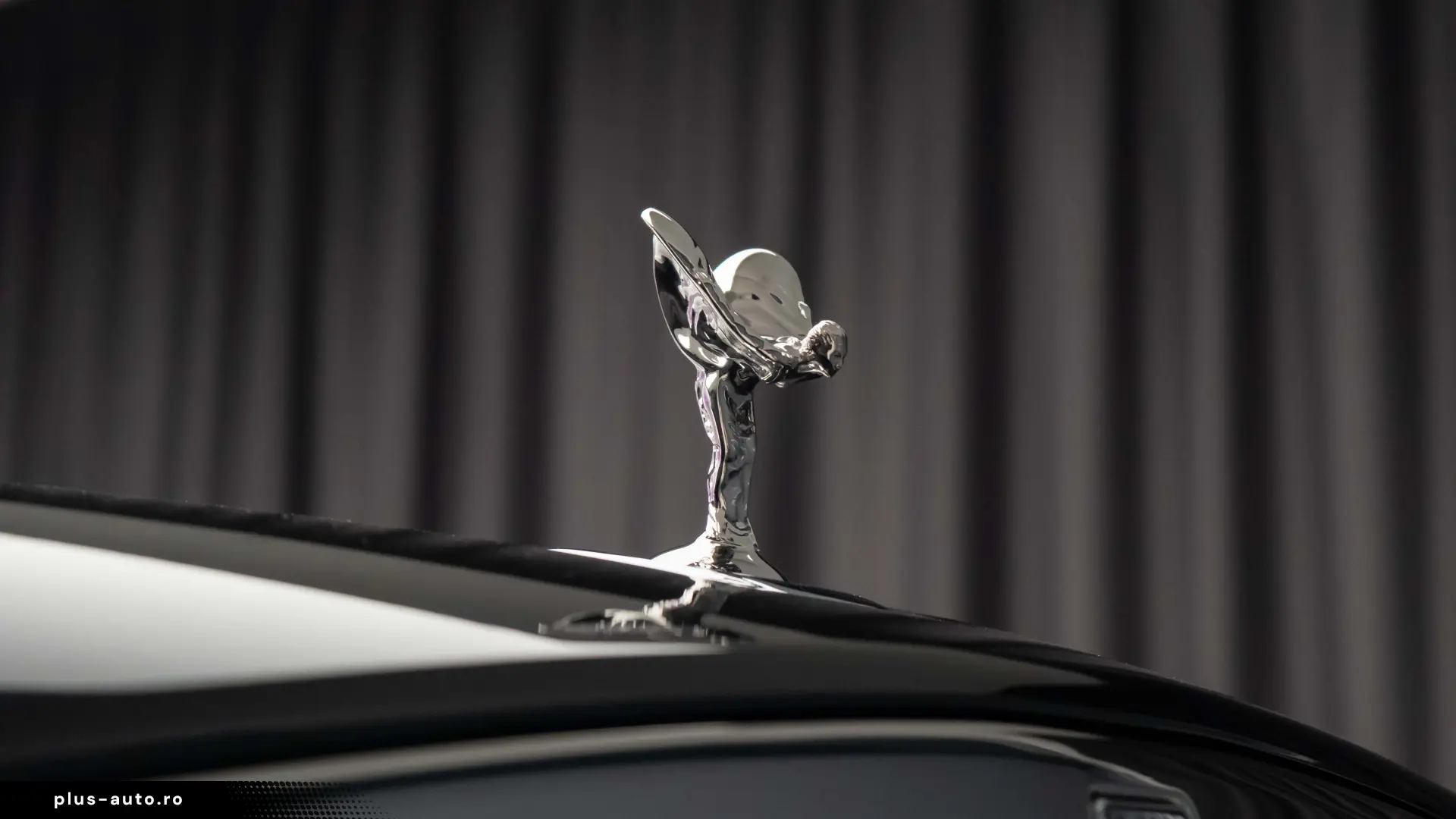 2026 Rolls Royce Cullinan Silver Badge