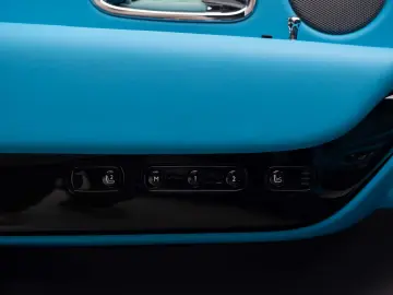 2026 Rolls Royce Cullinan Silver Badge