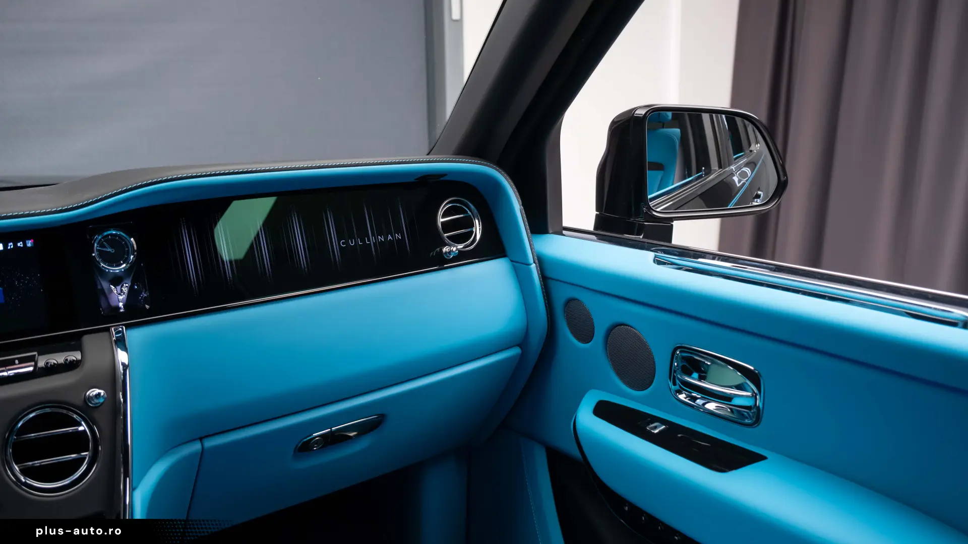 2026 Rolls Royce Cullinan Silver Badge
