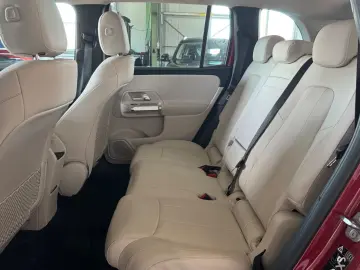 MERCEDES-BENZ GLB 200 d DCT  ACC Panoramadach Leder 1Hand.