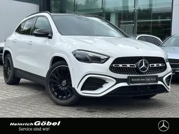 MERCEDES-BENZ GLA 220 d 4M AMG PANO AHK DISTRONIC 36…