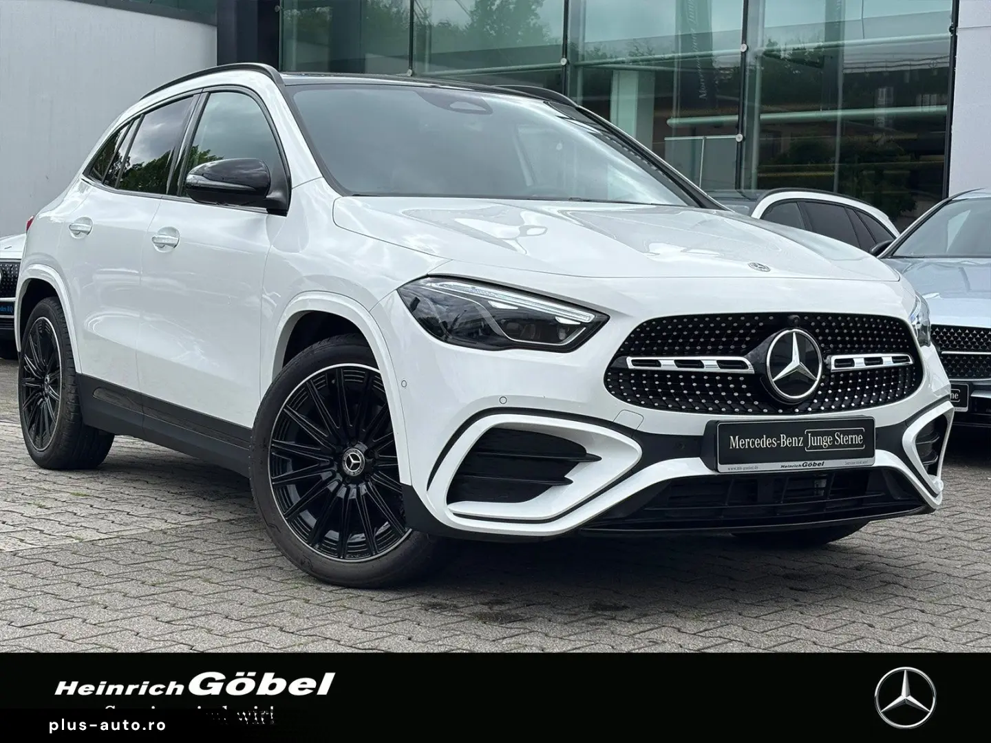 MERCEDES-BENZ GLA 220 d 4M AMG PANO AHK DISTRONIC 36&hellip;