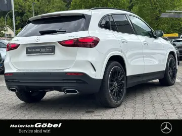 MERCEDES-BENZ GLA 220 d 4M AMG PANO AHK DISTRONIC 36…