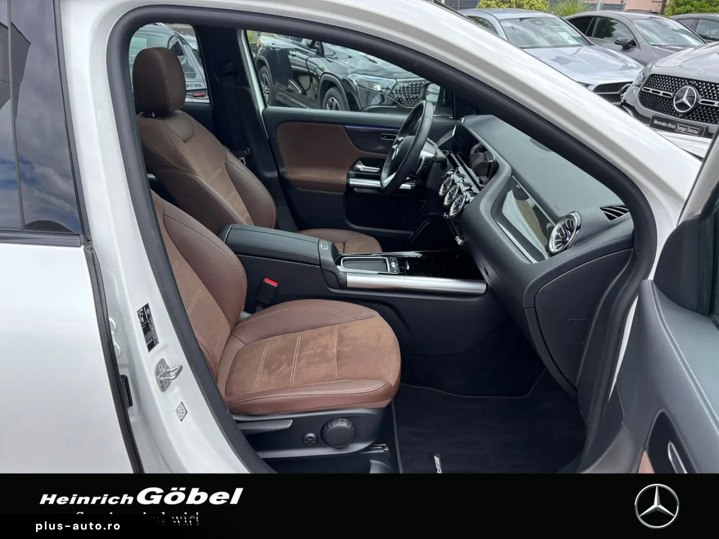 MERCEDES-BENZ GLA 220 d 4M AMG PANO AHK DISTRONIC 36&hellip;