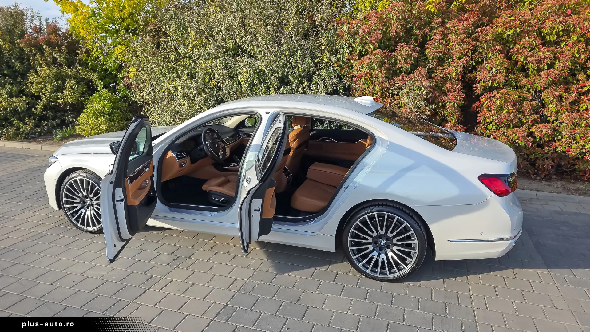 BMW 745