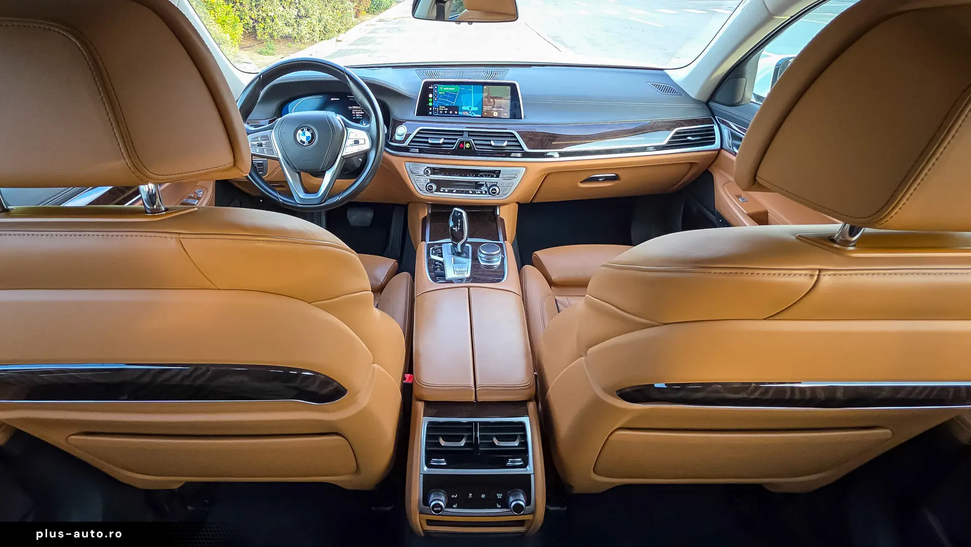 BMW 745