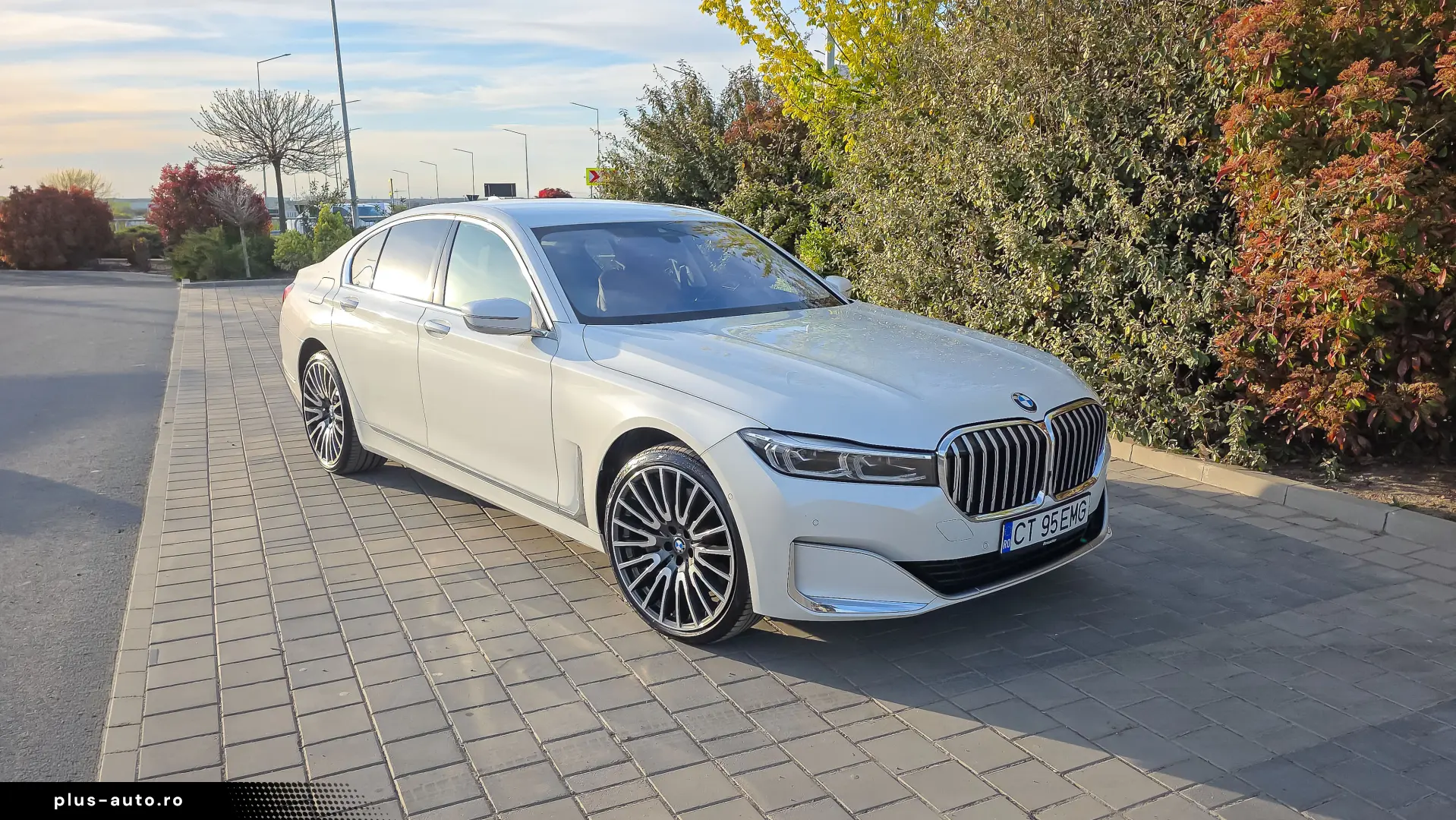 BMW 745