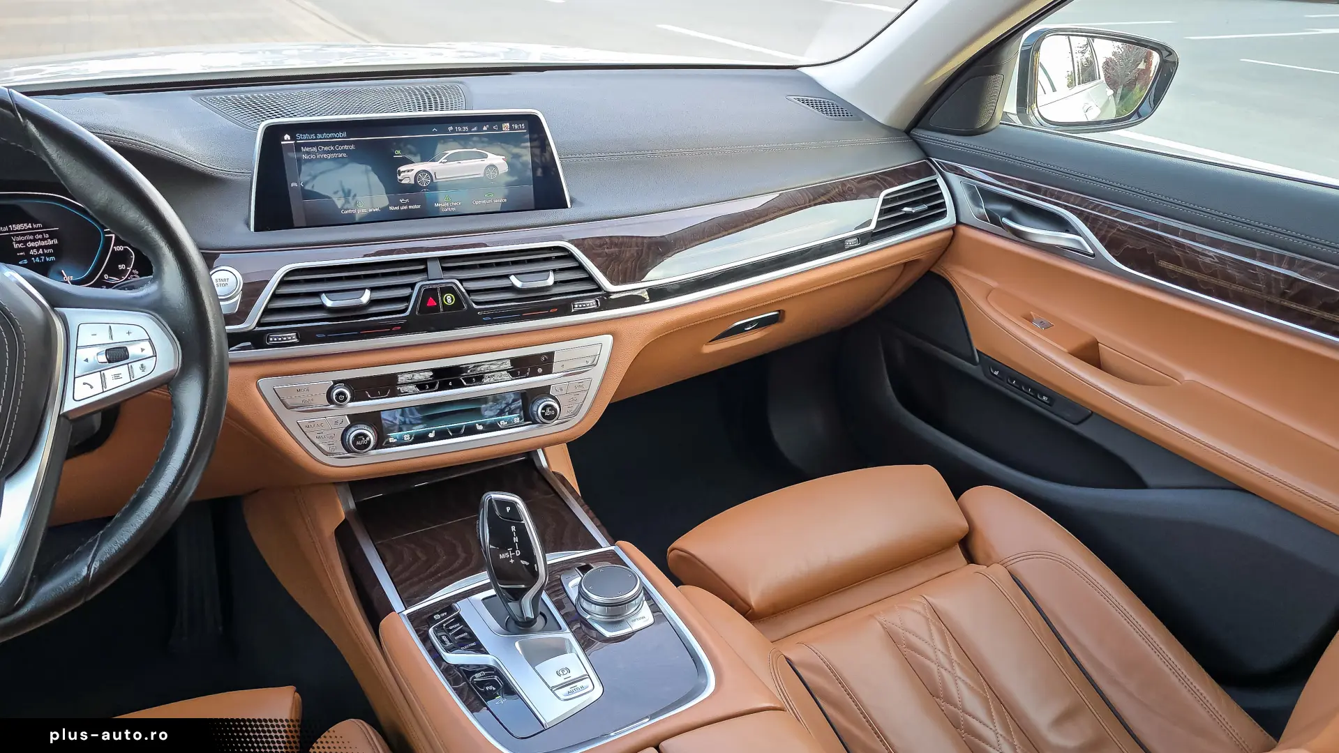BMW 745